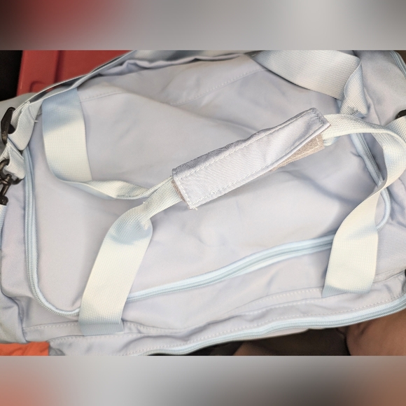 New 40L Carry On Travel Duffel Bag w Shoe Compartment & Luggage Sleeve - Blue - Picture 16 of 16